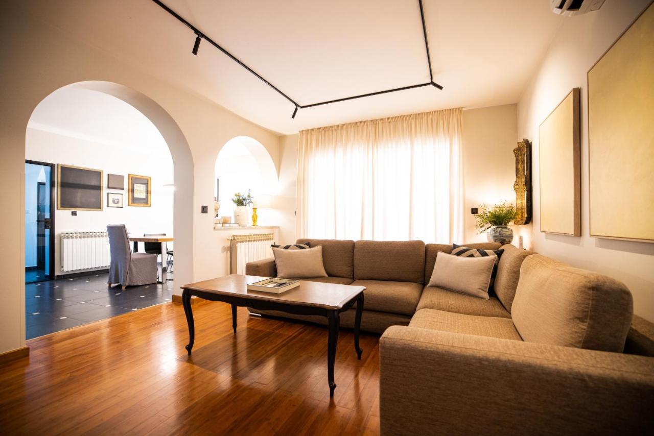 Villa Klaudia With Pool Zadar Ngoại thất bức ảnh