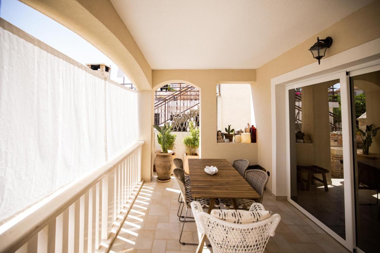 Villa Klaudia With Pool Zadar Ngoại thất bức ảnh