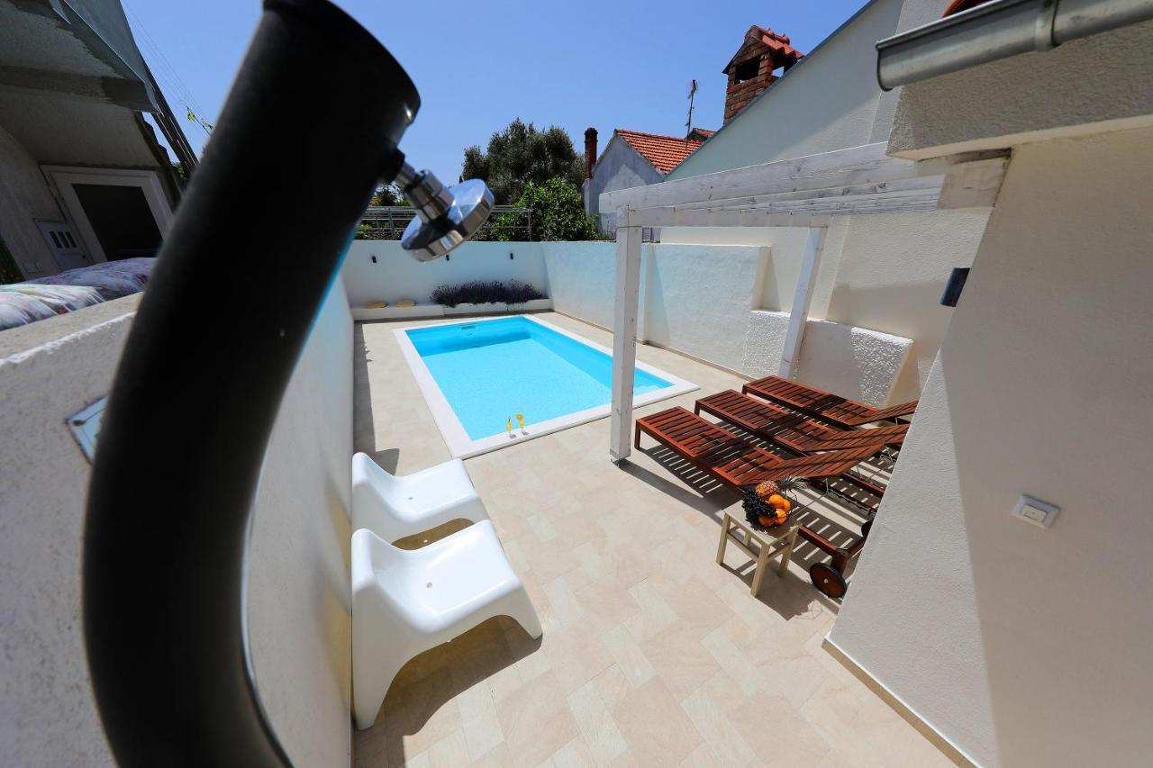 Villa Klaudia With Pool Zadar Ngoại thất bức ảnh