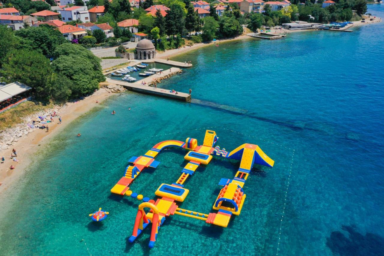 Villa Klaudia With Pool Zadar Ngoại thất bức ảnh